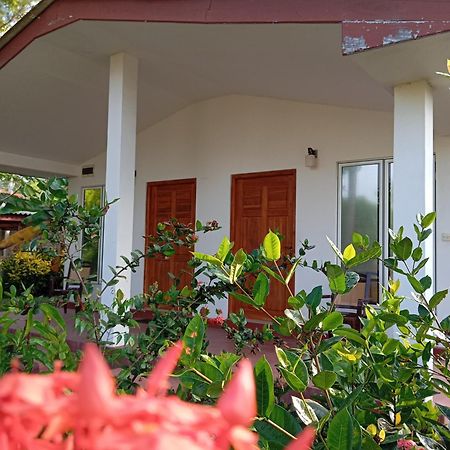Jeys Place 尼拉瓦利 外观 照片